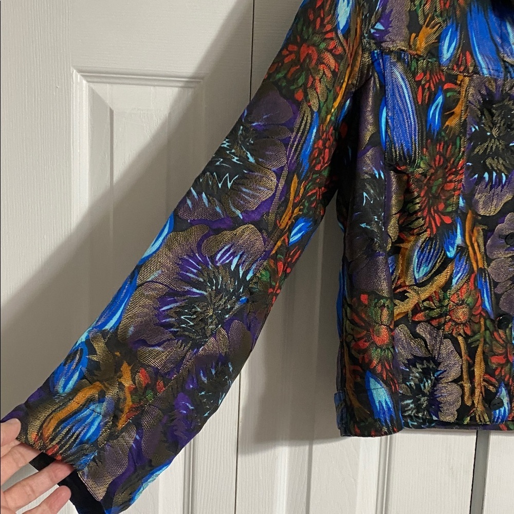 Chicos floral silk blend button down jacket size MEDIUM - Picture 5 of 13